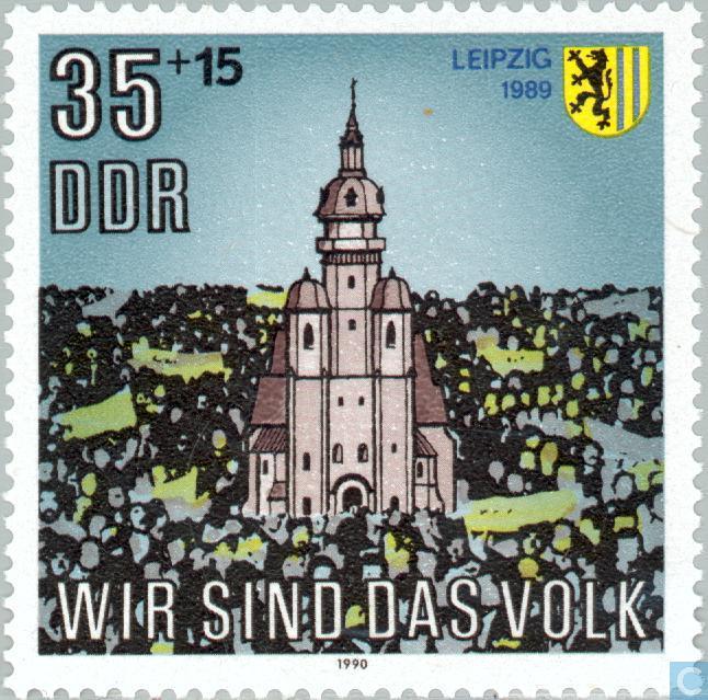 Nikolai-kirken i Leipzig blev i 1989 centrum for DDR-borgernes oprør. Herfra opstod de første demonstrationer, efter de ugentlige fredsgudstjenester. "Vi er folket" blev det samlende budskab, som hørtes foran kirken.