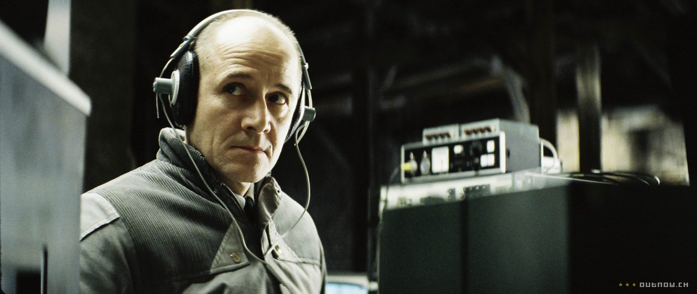 Das leben der Anderen vandt i 2006 Prisen for bedste fremmedsproglige film ved Oscar-uddelingerne. Filmen skildrer en Stasi-officiers overvågning af et kunstnerpar i Østberlin, hvis samliv går i opløsning, mens Stasi-officieren forsøger at gribe ind i deres liv.